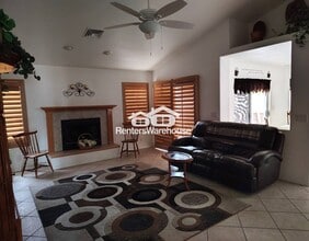 2451 N Los Alamos in Mesa, AZ - Building Photo - Building Photo