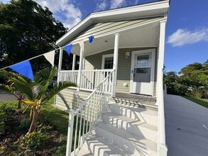 5391 SW 35th Ct in Davie, FL - Building Photo - Building Photo