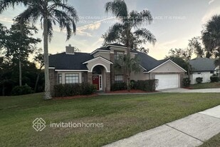 7455 High Lake Dr in Orlando, FL - Building Photo