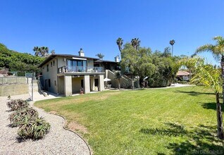 187 Halcyon Rd in Encinitas, CA - Building Photo - Building Photo