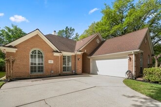 9631 Bavaria Dr in Houston, TX - Building Photo - Building Photo