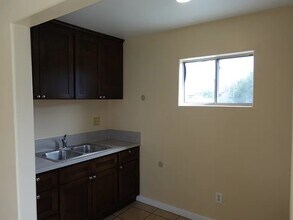 2227 Clyde Ave, Unit Apt #4 in Los Angeles, CA - Building Photo - Building Photo