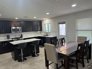19618 Blue Pine Cir in Cypress, TX - Building Photo - Building Photo