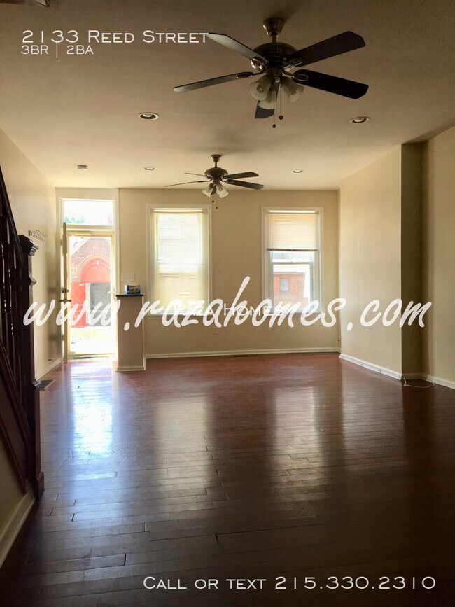 2133 Reed St in Philadelphia, PA - Building Photo - Building Photo