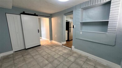 236 6th Ave N in St. Petersburg, FL - Building Photo - Building Photo