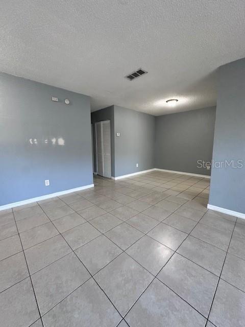 8425 Camden St in Tampa, FL - Building Photo - Building Photo