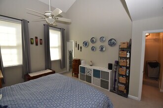 6005 Ricketts Walk in Alexandria, VA - Building Photo - Building Photo