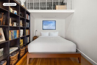 50 Bridge St in Brooklyn, NY - Foto de edificio - Building Photo