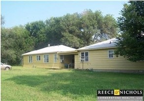308 S Washington St in Junction City, KS - Building Photo