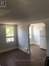 430 Simcoe St S in Oshawa, ON - Building Photo - Building Photo