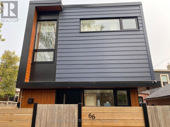 66 Chatham Ave in Toronto, ON - Building Photo - Building Photo