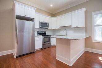 3-3C Green St in Huntington, NY - Building Photo - Building Photo