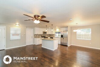 4042 Cochise Terrace in Sarasota, FL - Building Photo - Building Photo