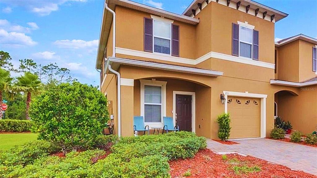 201 Wentworth Grande Dr in Daytona Beach, FL - Building Photo