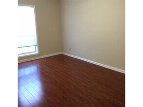 930 Misty Creek Ct in Lawrenceville, GA - Building Photo - Building Photo