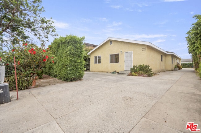 property at 3660 Halldale Ave