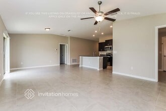 1510 Blue Rose Dr in Ruskin, FL - Building Photo - Building Photo
