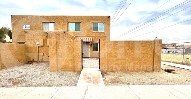 property at 4601 E Southgate Ave