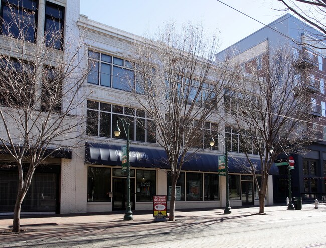 One One O'Six Lofts in Memphis, TN - Foto de edificio - Building Photo