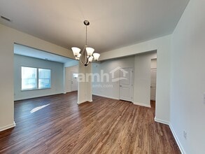 4153 Garrison Grove Lane in Denver, NC - Foto de edificio - Building Photo