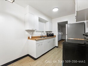 1211 Vandenburg Ave in Moses Lake, WA - Building Photo - Building Photo