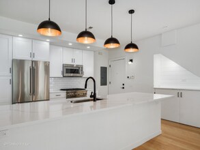 840 N Wolcott Ave in Chicago, IL - Building Photo - Building Photo