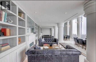 33 Helendale Ave in Toronto, ON - Building Photo - Building Photo