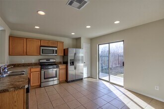 1707 Howth Ave in Houston, TX - Foto de edificio - Building Photo