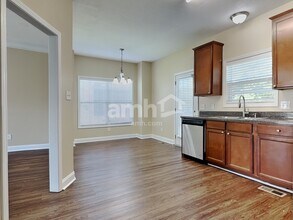 5721 Rhyne Cove Ln in Knoxville, TN - Building Photo - Building Photo