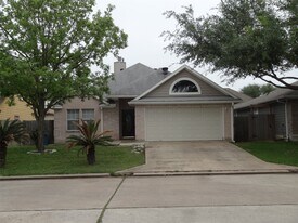 34602 Lake Side Dr in Brookshire, TX - Building Photo