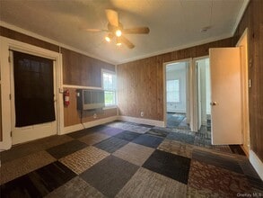 70 Minnewaska Trail in Kerhonkson, NY - Building Photo - Building Photo