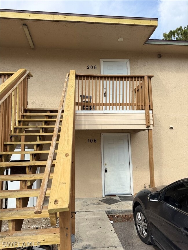 property at 824 Alderman St