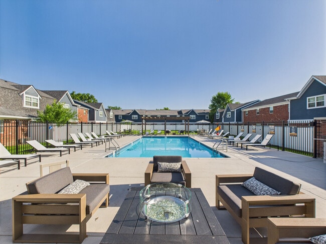 The Rail at 1380 in Zionsville, IN - Building Photo - Building Photo