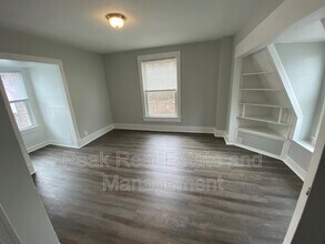 1064 Dunham St SE in Grand Rapids, MI - Building Photo - Building Photo