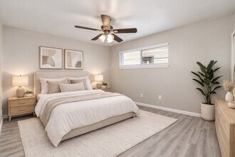 1424 Marshall St, Unit 9 in Houston, TX - Foto de edificio - Building Photo