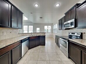 1211 Antoinette Dr in Princeton, TX - Building Photo - Building Photo