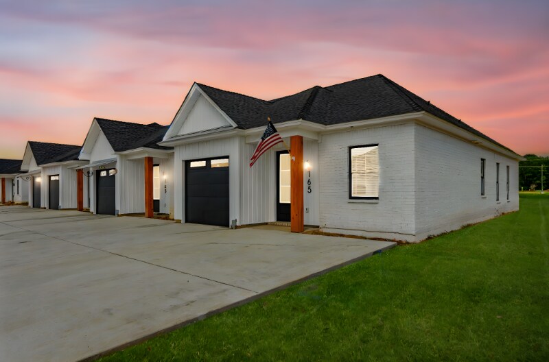 223 Indigo Ln in Monroe, LA - Foto de edificio