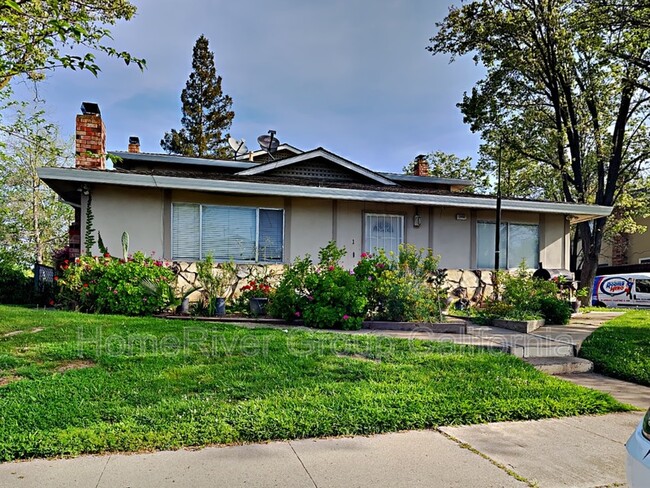 property at 5592 Keoncrest Cir