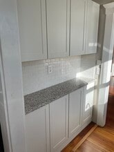 105 Fox Hill Rd, Unit 1 in Nahant, MA - Building Photo - Building Photo