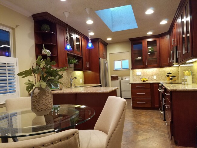 property at 1842 Rochelle Dr