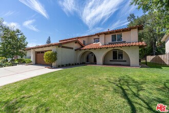 683 Triunfo Canyon Rd in Westlake Village, CA - Building Photo - Building Photo