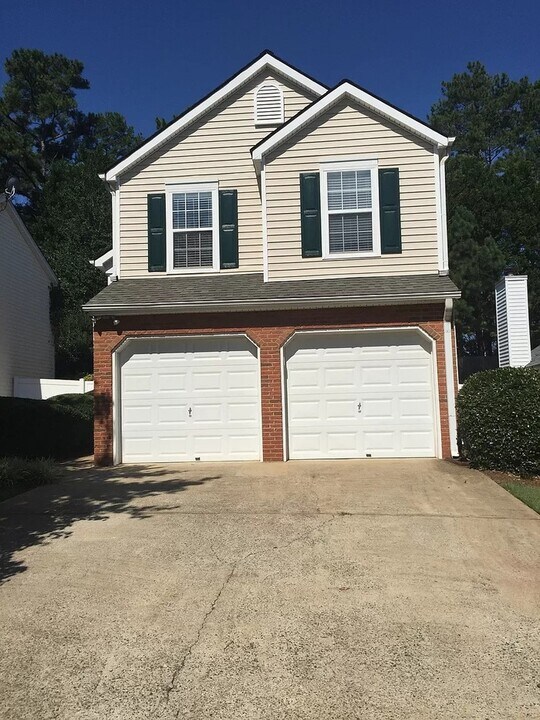 1015 Daventry Crossing in Woodstock, GA - Building Photo