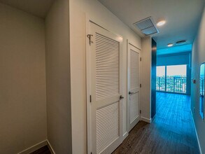 170 NE 23rd St, Unit S1 in Miami, FL - Foto de edificio - Building Photo