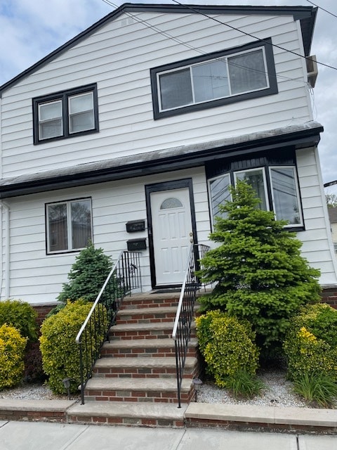 property at 726 Golden Ave