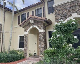 3220 SE 7th St in Homestead, FL - Building Photo