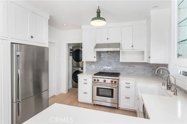 243 Windward Ave in Los Angeles, CA - Building Photo - Building Photo