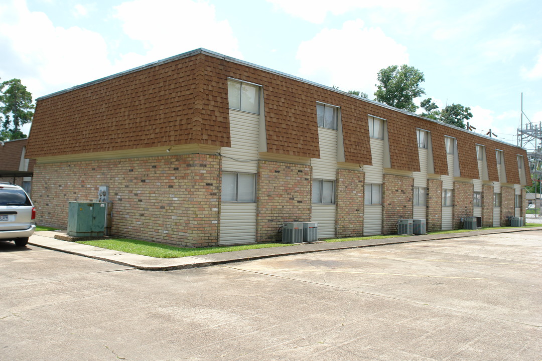 Hyde Park West Apartments in Beaumont, TX - Building Photo
