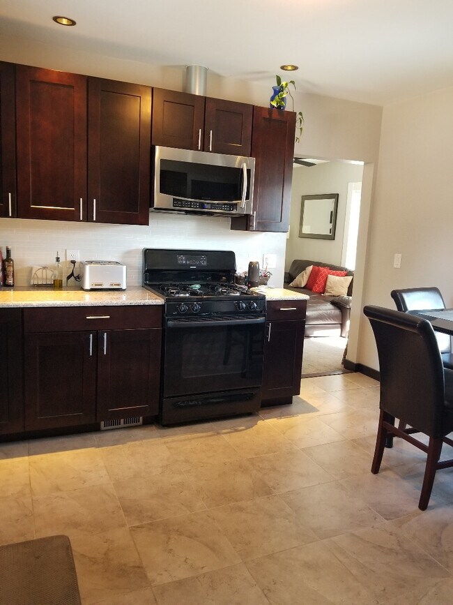 117 Prospect St, Unit 1