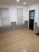 914 Chestnut St in Erie, PA - Building Photo