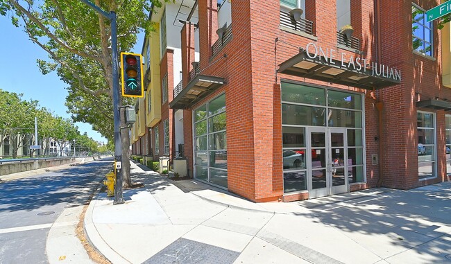 1 E Julian St in San Jose, CA - Building Photo - Building Photo